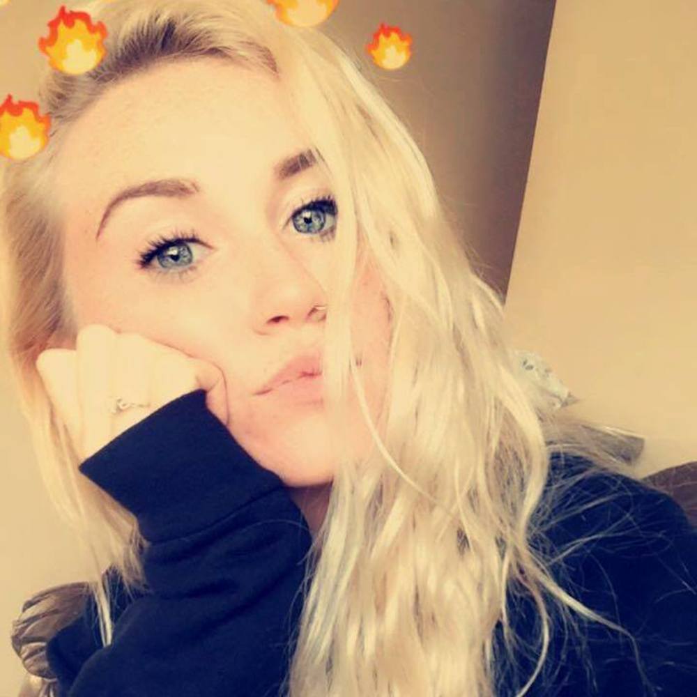 Meet your Posher, Ashley